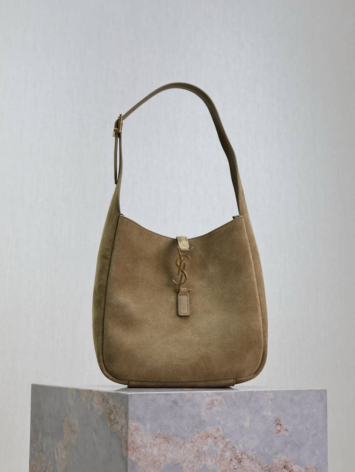 Handbag 2-40